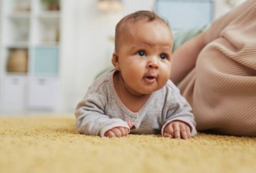 Влияние регрессии сна на развитие малышей: что должны знать родители
