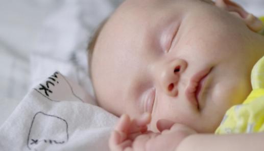 Гармонизация режимов сна и привязанности: стратегия нового родителя