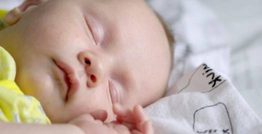 Раскрытие тайн сна ребенка: советы для спокойной ночи сна